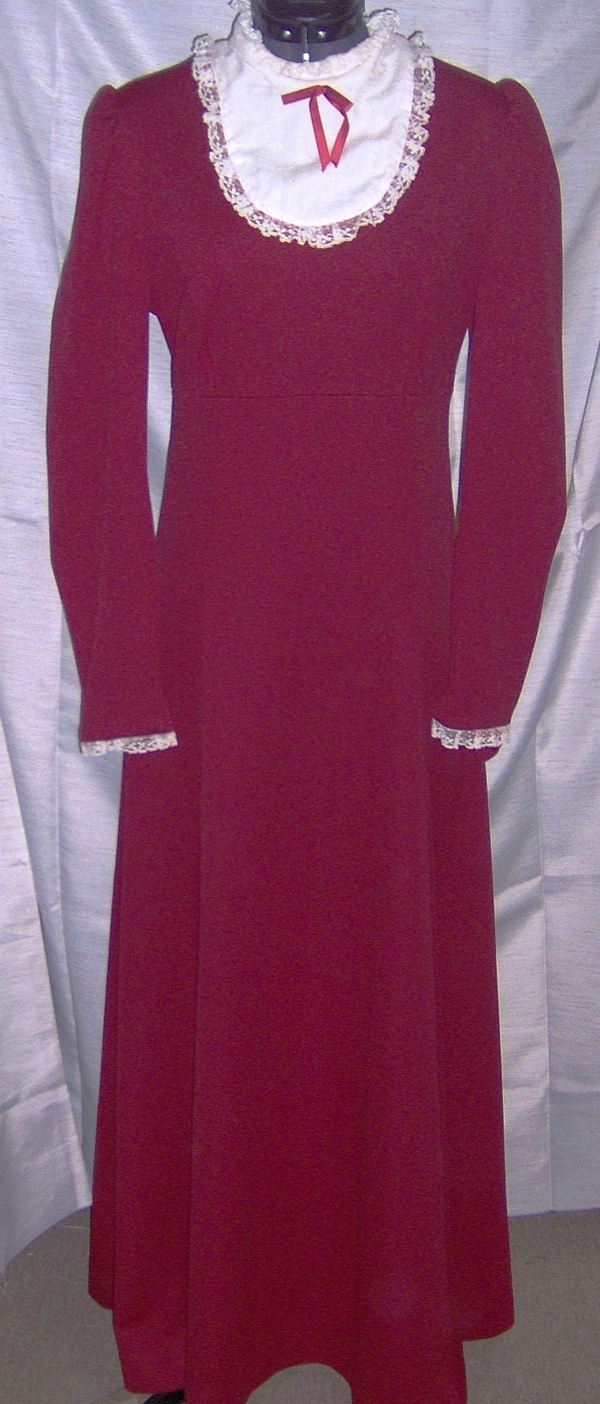 Red Ivory Period Dress-Wm Pd Dr 7400-Bust 39