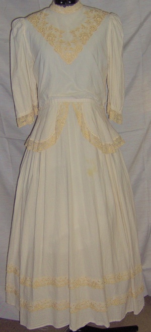 White Period Dress-Wm Pd Dr 8302-Bust 37