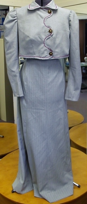 Grey Period Suit-Wm Pd Su 2400-AoGG'12-Bust 44