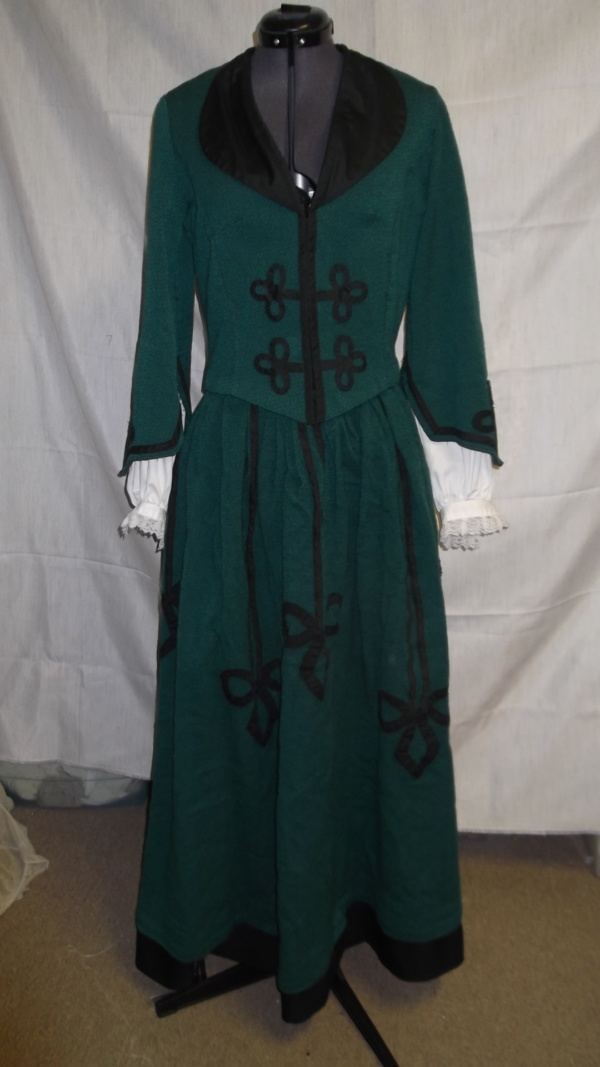 Green Period Suit-Wm Pd Su 3225-Bust 34
