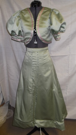 Green Period Suit-Wm Pd Su 3301-Ernst'06-Bust 36