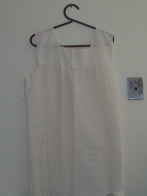 Cream Pinafore-Wm Pn 8501-Chest 46
