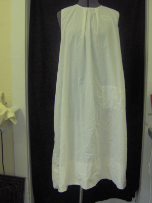 White Pinafore-Wm Pn 8700-Chest 50