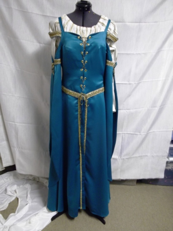 Green Renaissance Dress-Wm Rn Dr 3200-Shrew'10-Chest 34