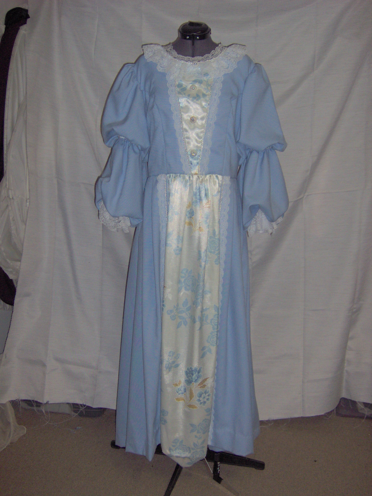 Blue and gold clothes top
