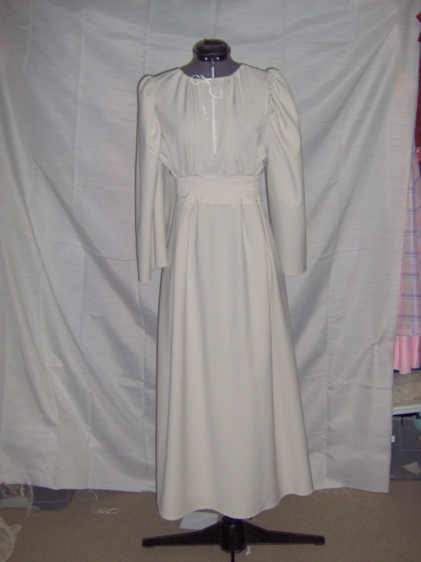 Ivory Renaissance Dress-Wm Rn Dr 8400-Chest 38