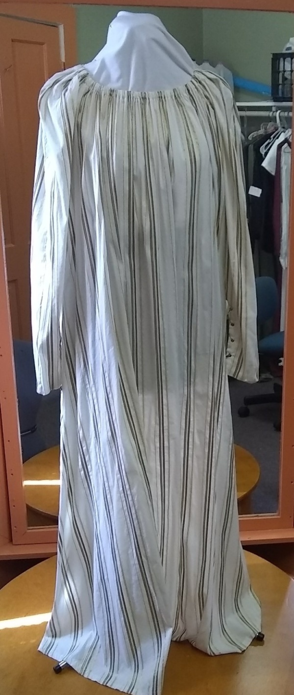 White and gold Renaissance Dress-Wm Rn Dr 8450-Shrew'10-Chest 40