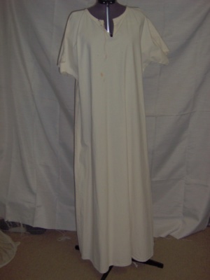 Ivory Renaissance Dress-Wm Rn Dr 8800-Chest 49
