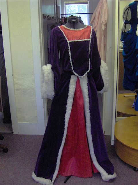 Purple Red White Silver Renaissance Dress-Wm Rn Dr 9201-Chest 34