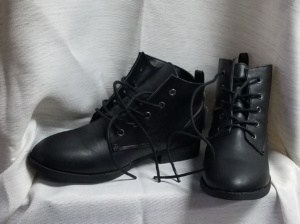 Black Shoe-Wm SH BTS 1865-Size  7