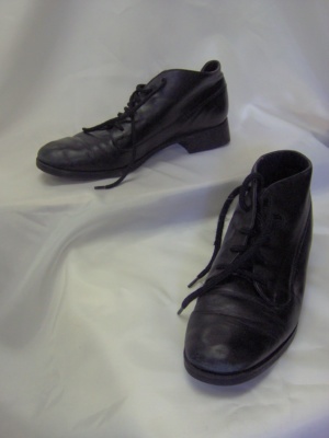 Black Shoe-Wm SH BTS 1869-Size  8