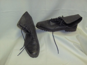 Black Shoe-Wm SH BTS 1873-Size  9.5