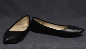 black Shoe-Wm Sh Flt 1143-Size  8.5