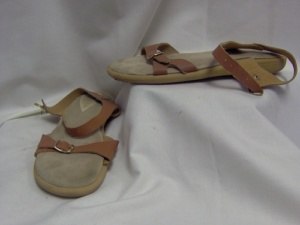 brown Shoe-Wm Sh Flt 6008-Size  8.5