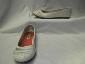 white  Shoe-Wm Sh Flt 8142-Size  10