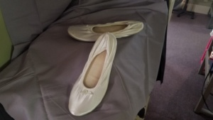 white  Shoe-Wm Sh Flt 8644-Size  L