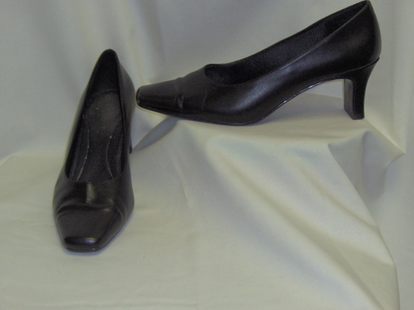 Black Shoe-WM SH HH 1549-Size  9.5