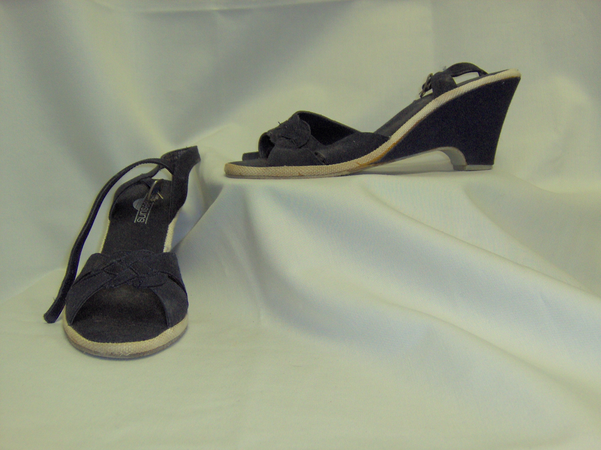 navy wedges size 5