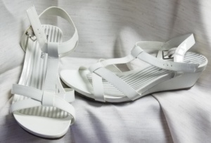 white Shoe-Wm Sh LH 8300-Size  9.5