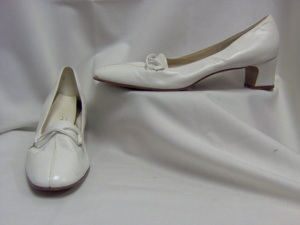 white Shoe-Wm Sh LH 8348-Size  9 N