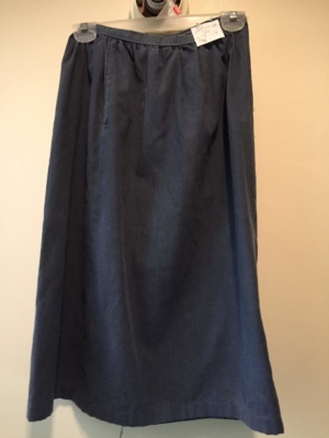 Grey Skirt-Wm Sk 2001-Waist 24