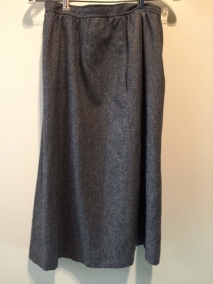 Grey Skirt-Wm Sk 2002-Waist 26