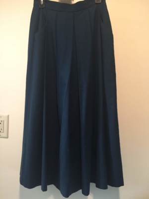 Green Skirt-Wm Sk 3005-Waist 28