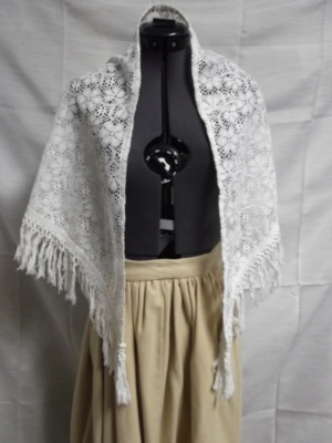 White Shawl-Wm Swl 8002-Waist 66