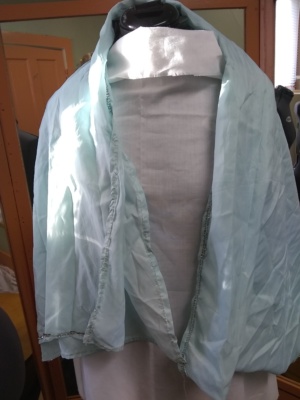 Blue Shawl-Wm Swl 4900-Chest 66