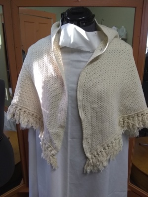 White Shawl-Wm Swl 8014-Chest 45