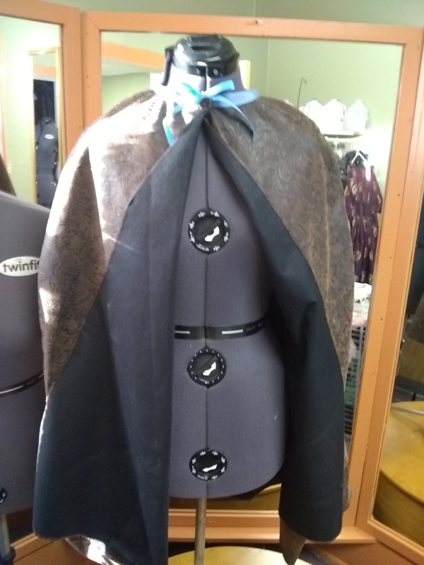 Brown Period Cape-CP 6301-Chest 42