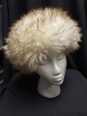 Cream Fur Hats-FR HT 8006-Size 24