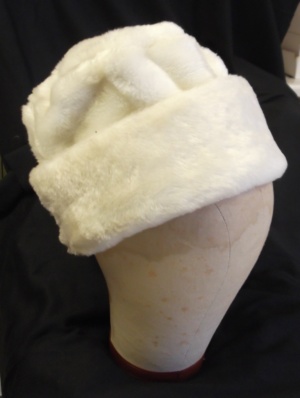 Cream Fur Hats-FR HT 8100-Size 22