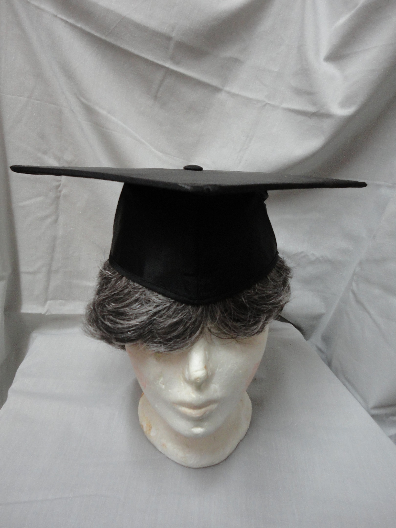 Black Mortar Board Graduation Cap Oxford Hat & Tassel Academic Costume Accessory Black Mortar Board Graduation Cap Oxford Hat & Tassel Academic Costume Accessory