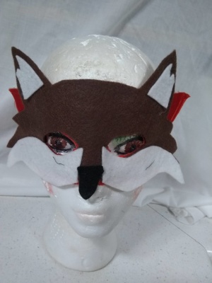 Brown and white Masks-MASK 6000-Size One Size Fits All