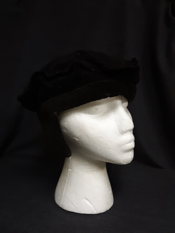 Black Medieval Hats-MN ME HT 1006-Size 24