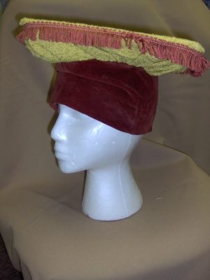 Yellow and red Medieval Hats-MN ME HT 5007-Size 21