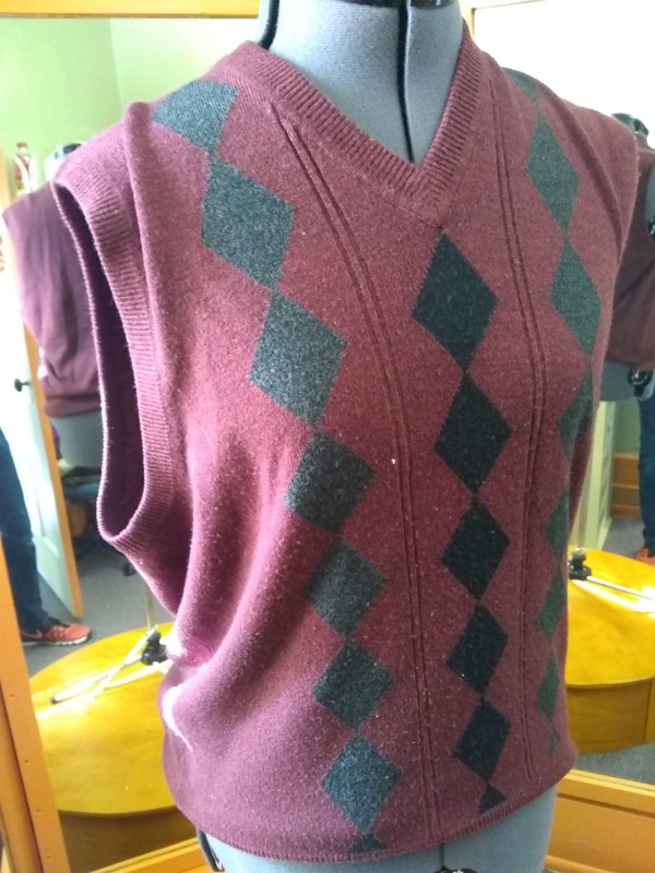 Maroon Sweater Vest-SWTR VST 7300