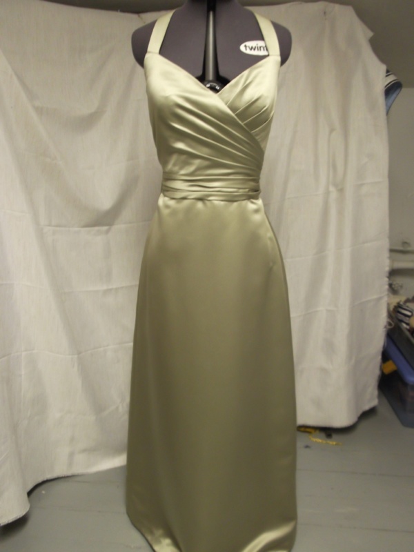 green  Modern formals-Wm Frml 3201-Chest 36