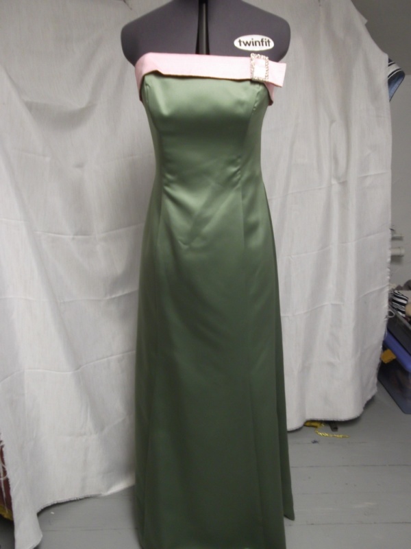 green pink  Modern formals-Wm Frml 3203-Chest 34
