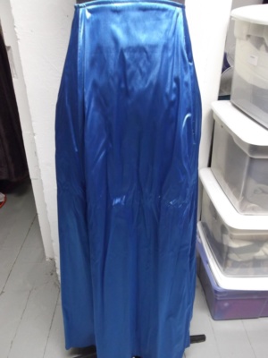blue Modern formals-Wm Frml 4001-Chest