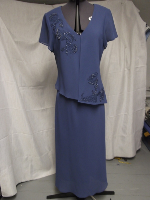 blue Modern formals-Wm Frml 4304-Chest 36