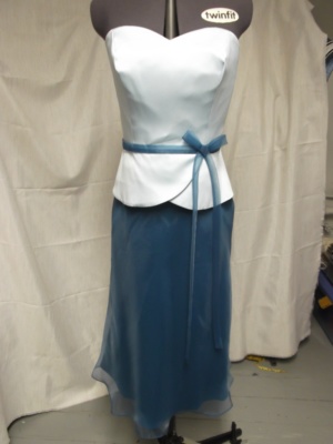 blue  Modern formals-Wm Frml 4404-Chest 38