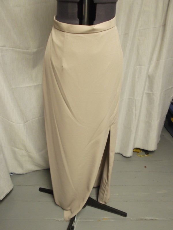 tan  Modern formals-Wm Frml 6200-Chest 33