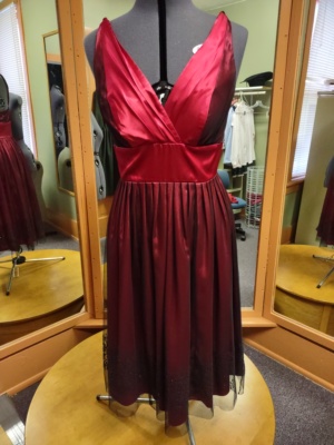 dark pink Modern formals-Wm Frml 7202-Chest 34