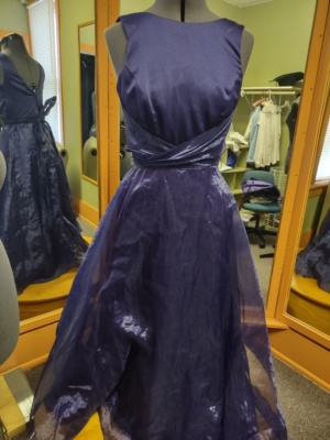 purple black  Modern formals-Wm Frml 9103-Chest 32