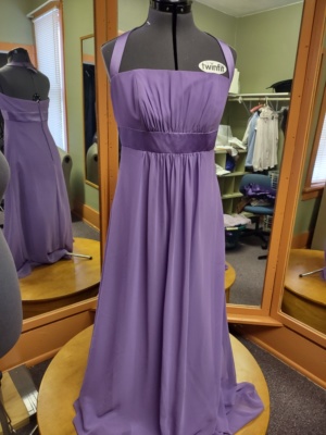 purple  Modern formals-Wm Frml 9203-Chest 34