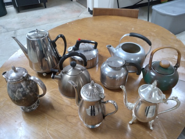 Kettles, tea pots