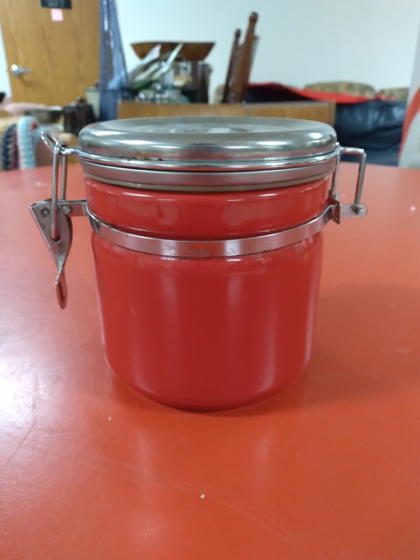 Red canister
