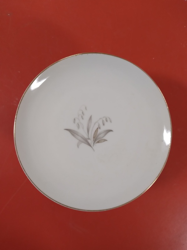 Flower plates
